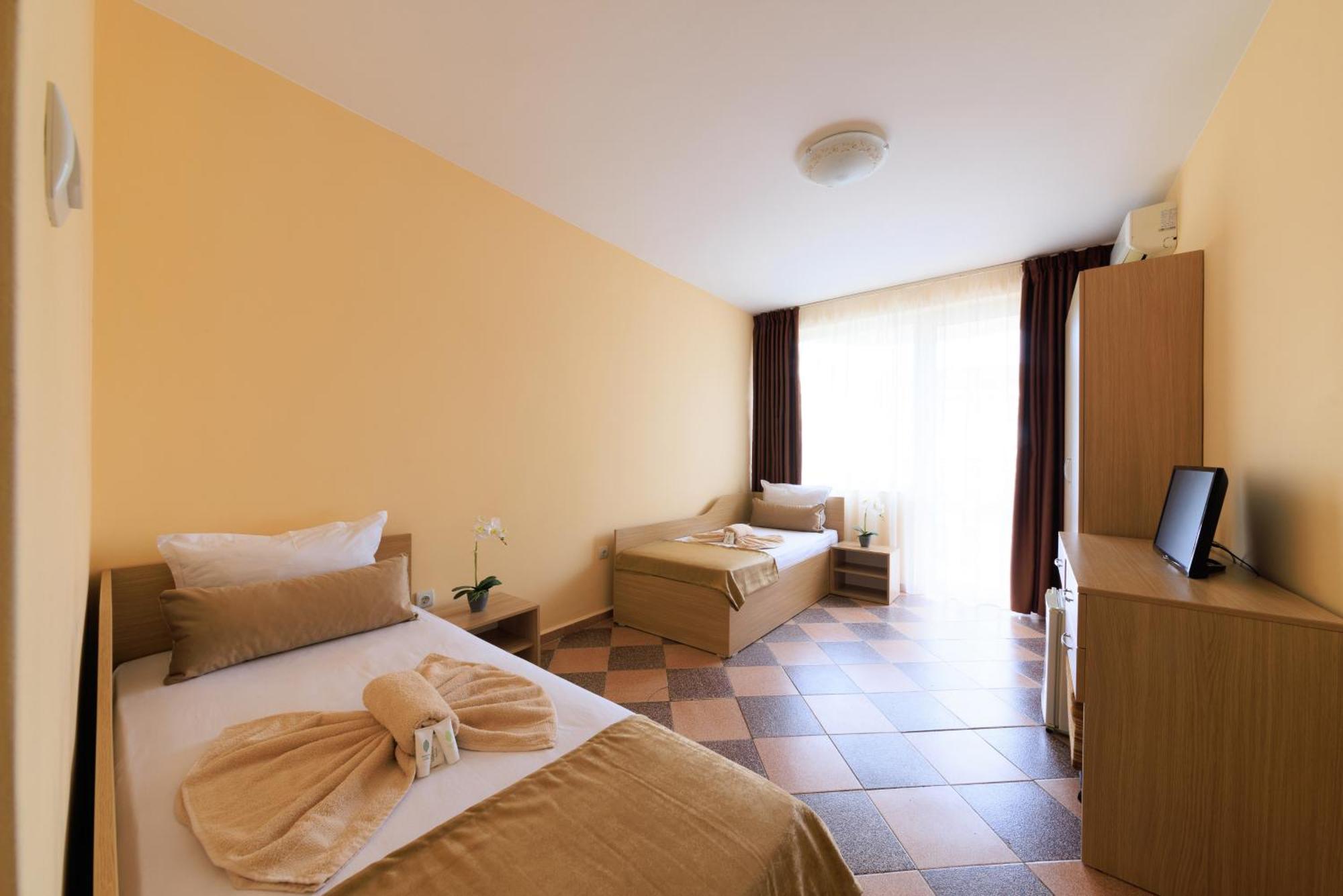 Hotel Angy 2*