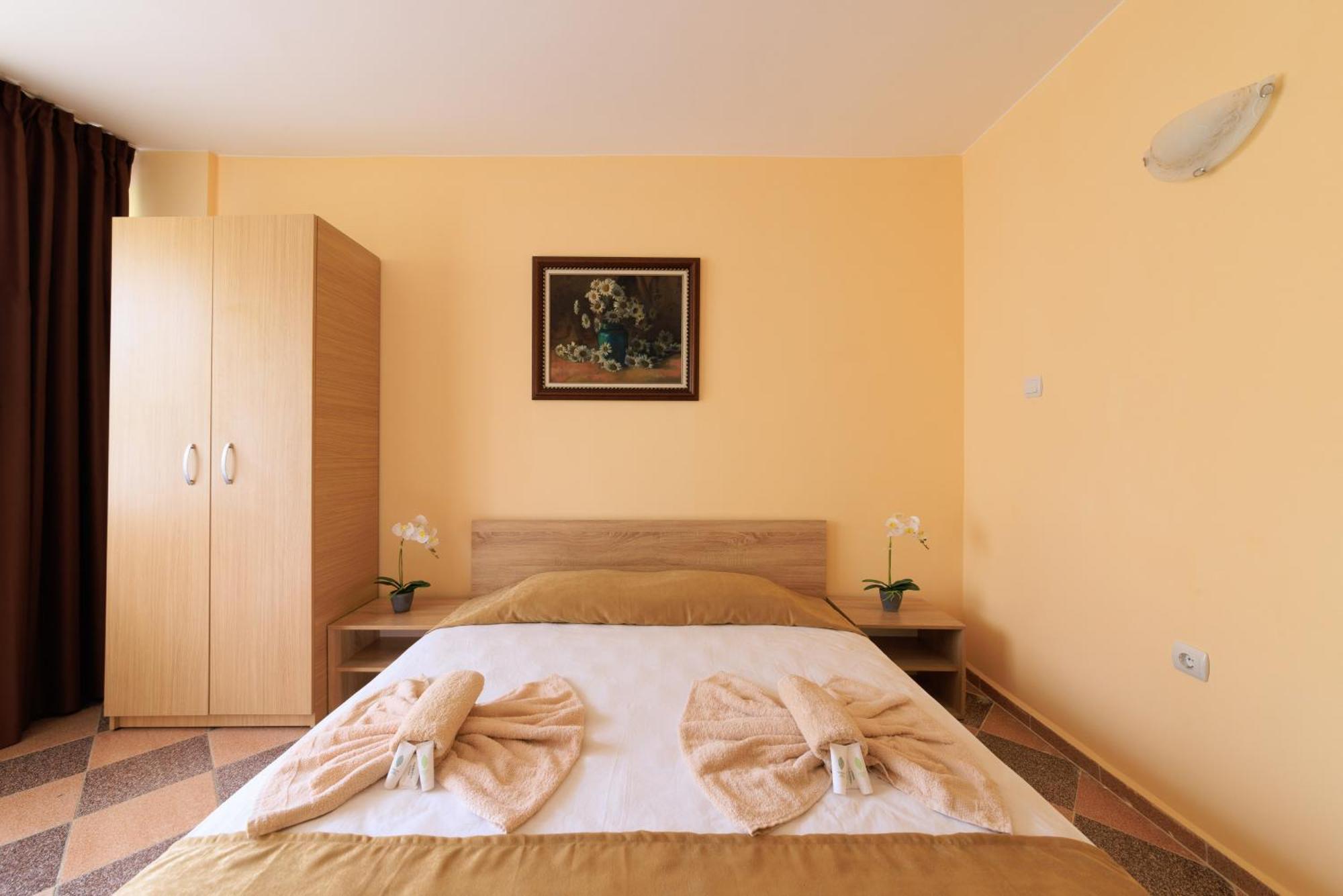 Angy Hotel 2*